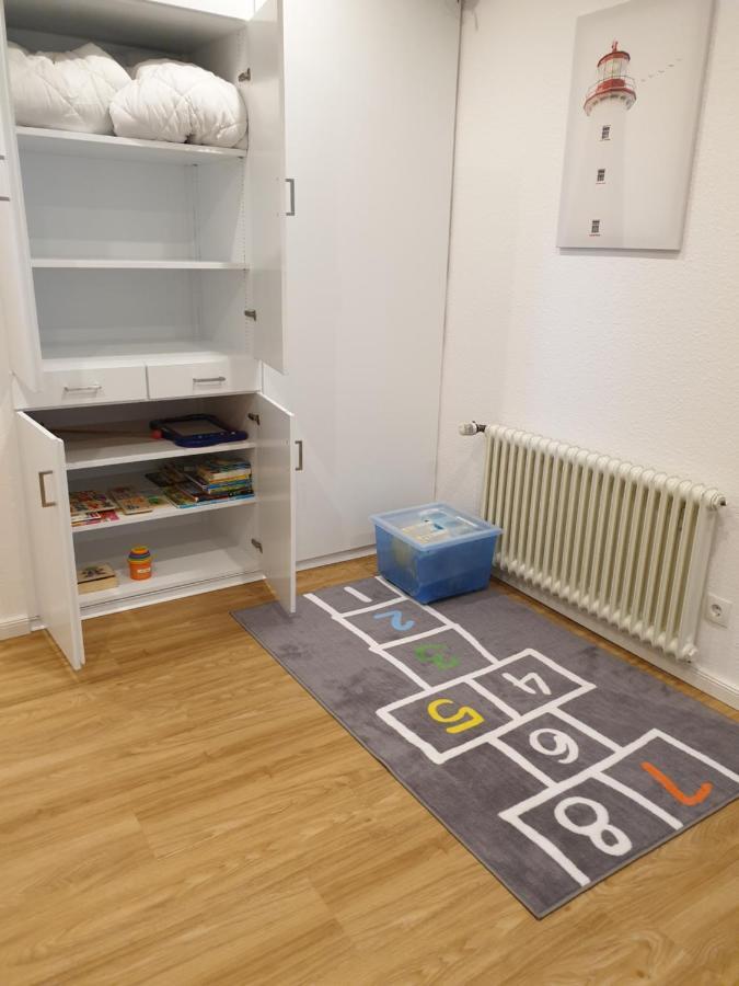 Ferienwohnung Voelker, Wenige Schritte Zum Meer, Wlan, 3 Sz, Kinder Geeignet, Sackgasse, Horumersiel - Nordsee, Erdgeschoss Schillig Exterior photo